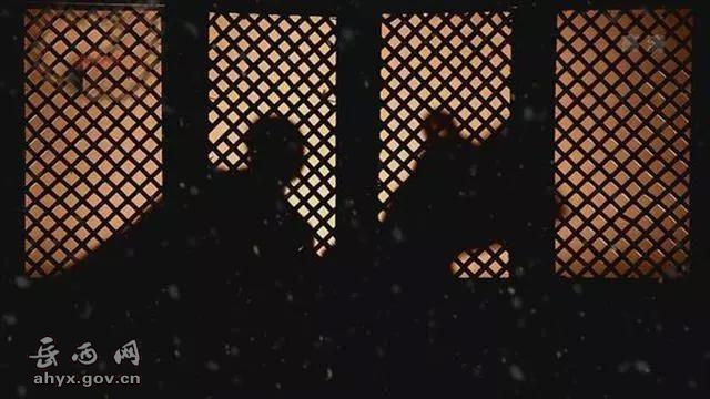 �Թ��壺Ū���Կ�ط���ӣ�Ȼ���Լ������˻ʵ�